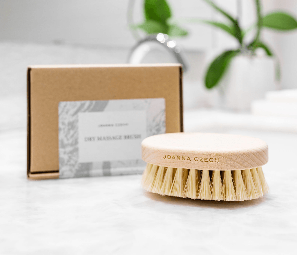 Dry Brushing 101 How to Use a Dry Brush Joanna Czech