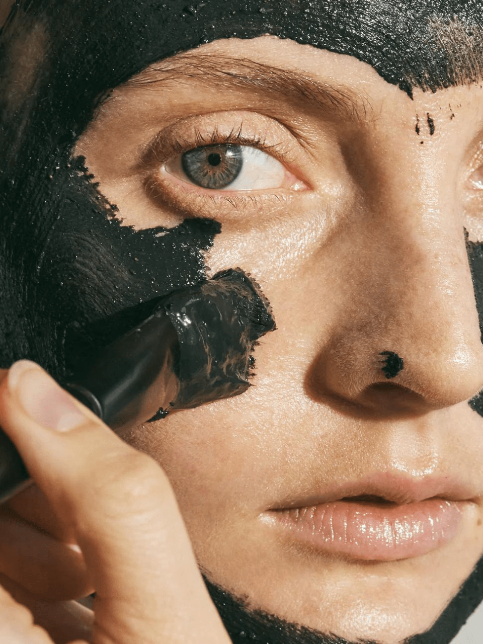 Black Lava Face Mask SKINCARE ANGAN 